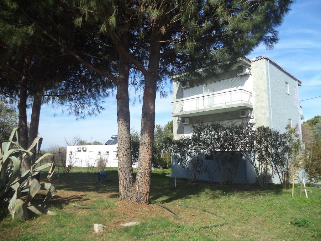 Pension Lakis Prínos Esterno foto